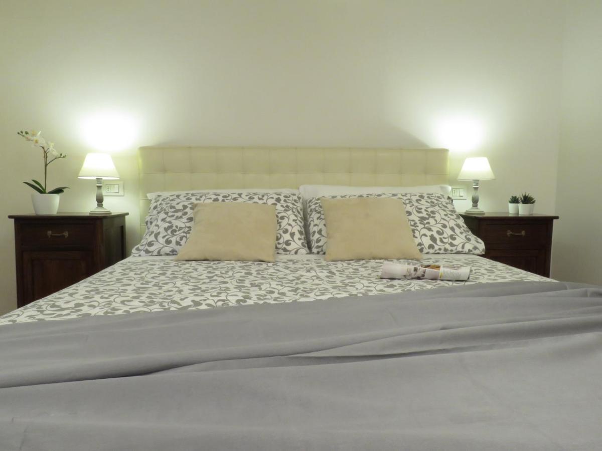 Cesare Battisti Apartment Bologna Eksteriør bilde